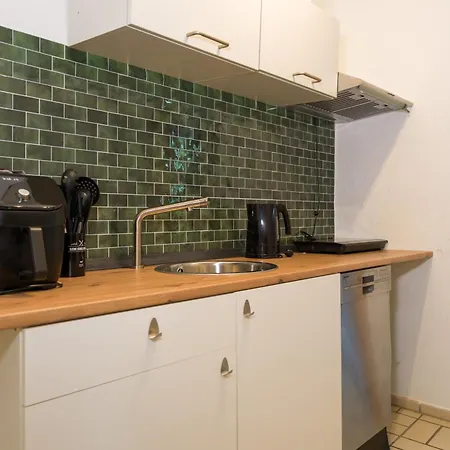 Monteur Am Hasselbach- 6 Betten- 3 Schlafzimmer- Waschmaschine-parkplatz- Wlan *