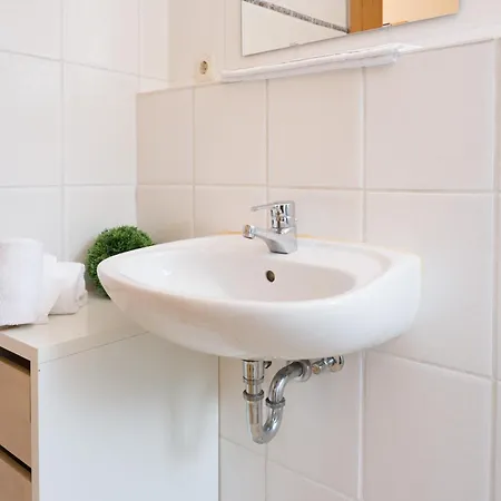 Monteur Am Hasselbach- 6 Betten- 3 Schlafzimmer- Waschmaschine-parkplatz- Wlan Apartment